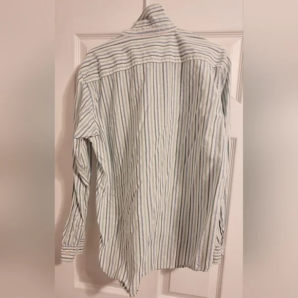 American Eagle long sleeve button down shirt- Size Large - Picture 3 of 4
